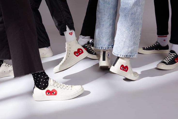 Comme des Garcons PLAY Converse
